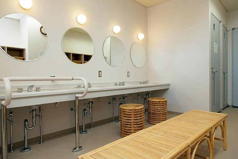 Shin-Osaka Youth Hostel Exterior foto